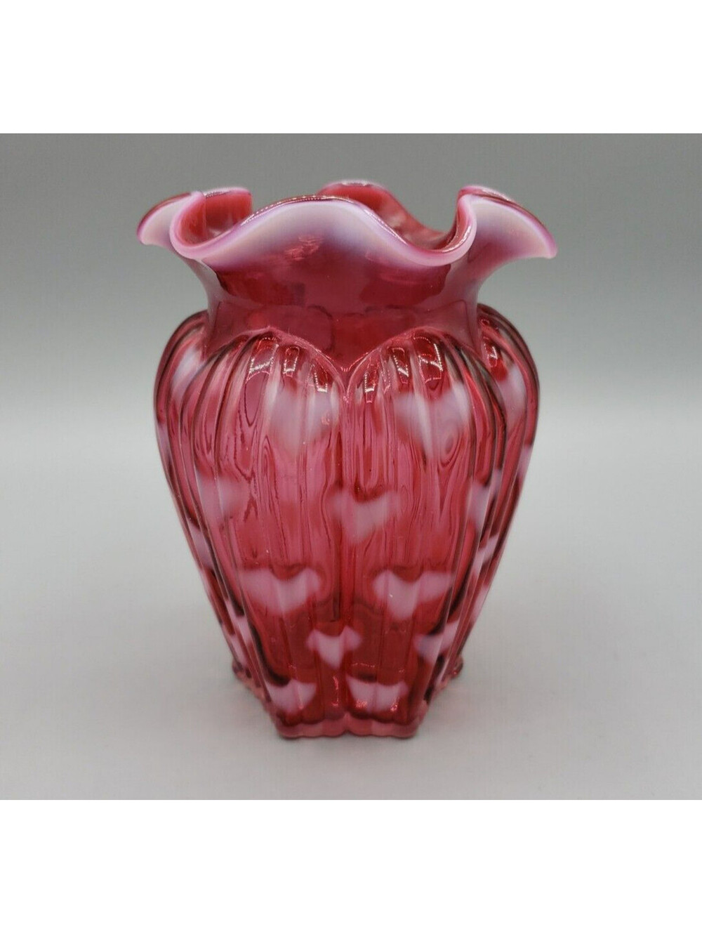 1994 Fenton Cranberry Opalescent Heart Optic Ribbed Vase 5" Sentiment Collection